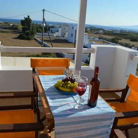 Iokasti * Plaka (Naxos)